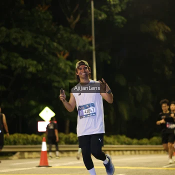 Runner Photo 3984140