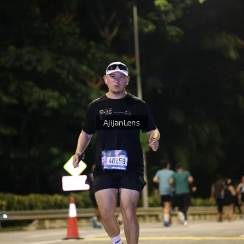 Runner Photo 3984242