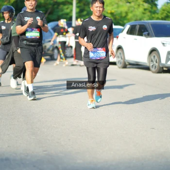 Runner Photo 3984284