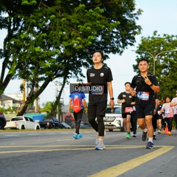 Runner Photo 3984293