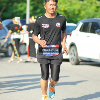 Runner Photo 3984303