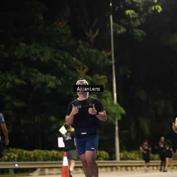 Runner Photo 3984309