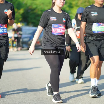 Runner Photo 3984312