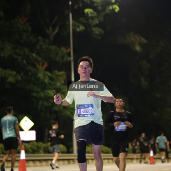 Runner Photo 3984332