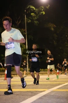 Runner Photo 3984342
