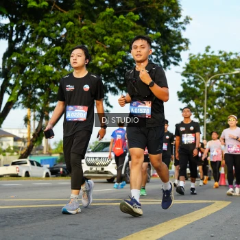 Runner Photo 3984356