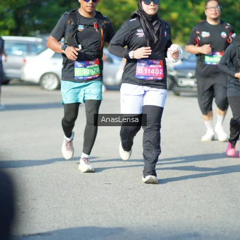 Runner Photo 3984365