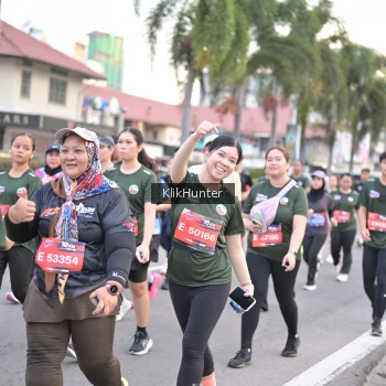 Runner Photo 3984376