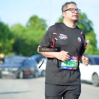 Runner Photo 3984385