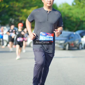 Runner Photo 3984407