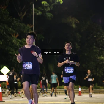 Runner Photo 3984425