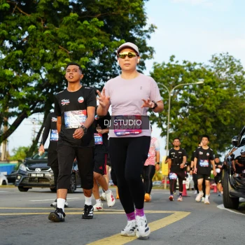 Runner Photo 3984472