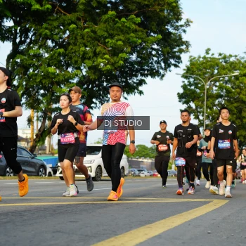 Runner Photo 3984476