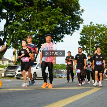 Runner Photo 3984489
