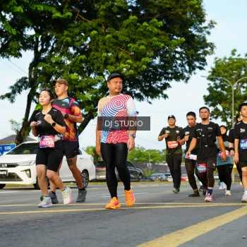 Runner Photo 3984500