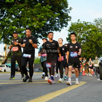 Runner Photo 3984582