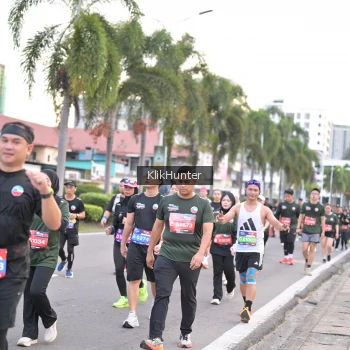 Runner Photo 3984584