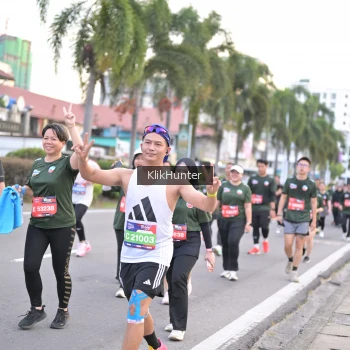 Runner Photo 3984592