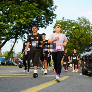 Runner Photo 3984609