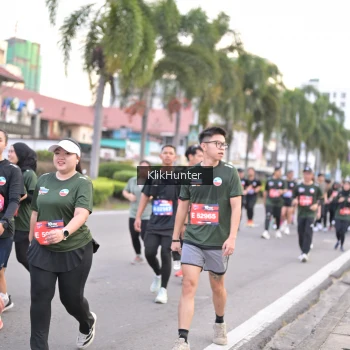 Runner Photo 3984624