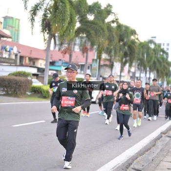 Runner Photo 3984626