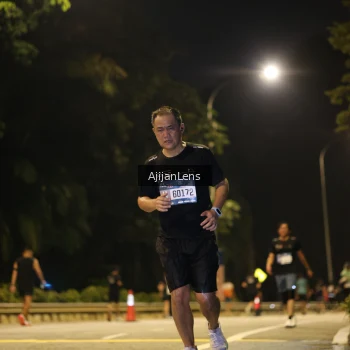 Runner Photo 3984637