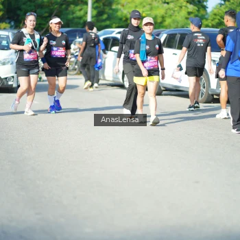Runner Photo 3984640
