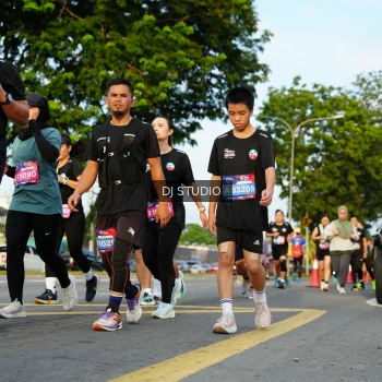 Runner Photo 3984653