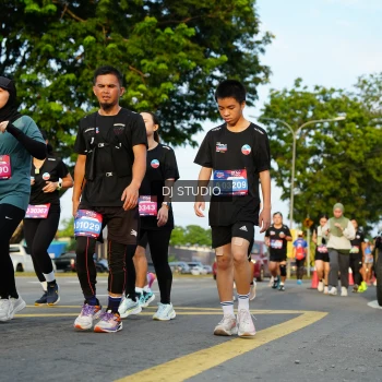 Runner Photo 3984662
