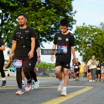 Runner Photo 3984672