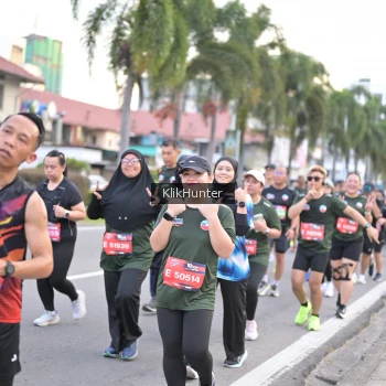 Runner Photo 3984673