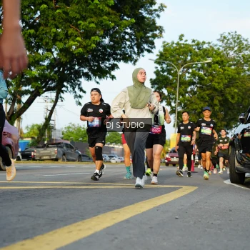 Runner Photo 3984677