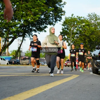 Runner Photo 3984690