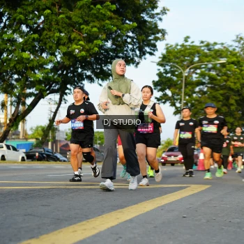 Runner Photo 3984701