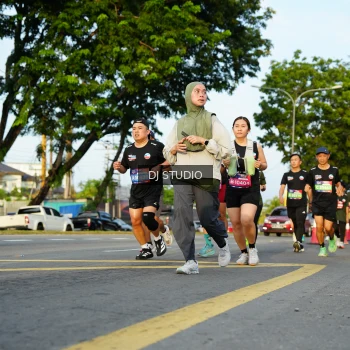 Runner Photo 3984725