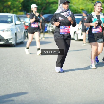 Runner Photo 3984733