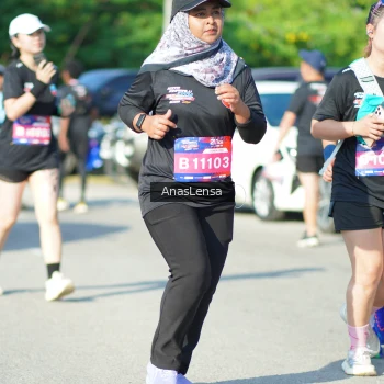 Runner Photo 3984736