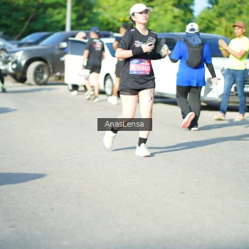 Runner Photo 3984740