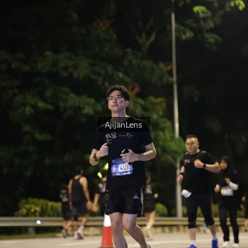 Runner Photo 3984743