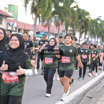 Runner Photo 3984745