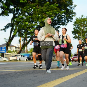 Runner Photo 3984754