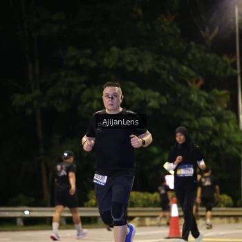Runner Photo 3984790