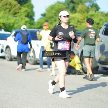 Runner Photo 3984805