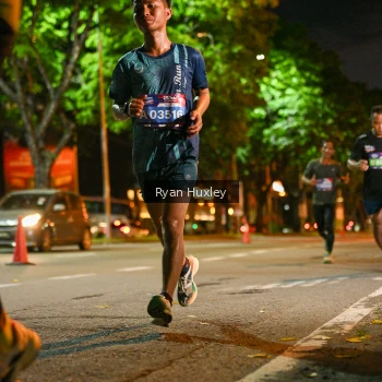 Runner Photo 3984813