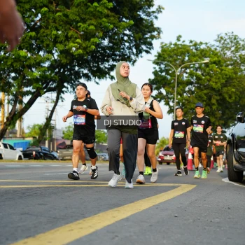 Runner Photo 3984836