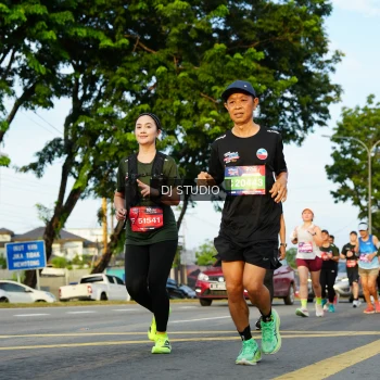 Runner Photo 3984884