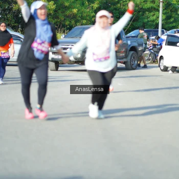 Runner Photo 3984912
