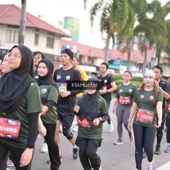 Runner Photo 3984991