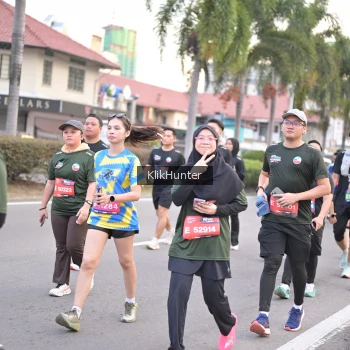 Runner Photo 3985017