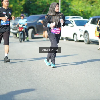 Runner Photo 3985027
